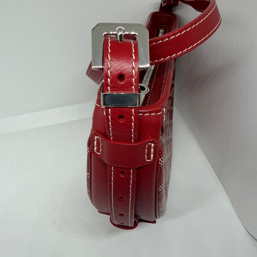 Authentic Goyard Hirondelle Shoulder Handbag in Red - Picture 4 of 13